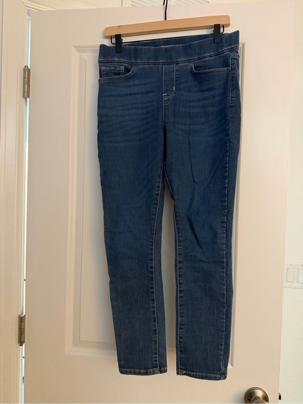 Signature by Levi Strauss Dark Blue Skinny Jeans